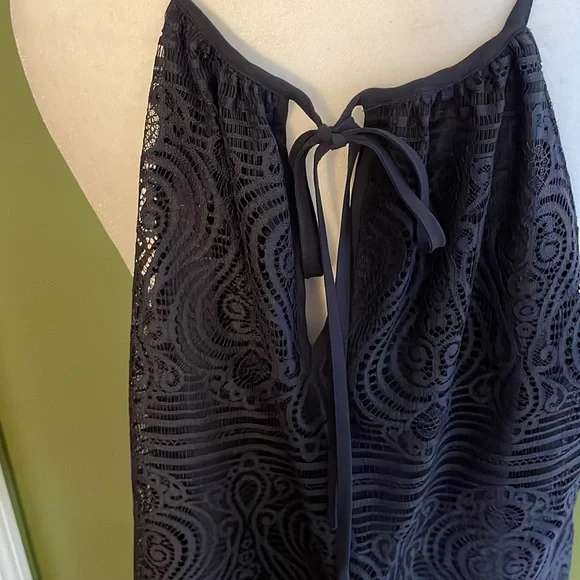 Loft lace spaghetti strap top - Picture 3 of 5